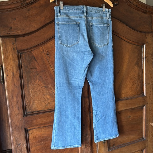 FRAME Le Crop Mini Bootcut Jeans